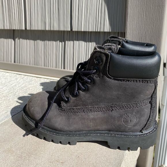 Timberland boys black premium 6 inch water proof boots - Picture 7 of 8